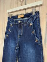 Load image into Gallery viewer, Wyley Scallop Pocket Jeans - New Free From Humanity
