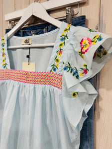 Dani Embroidered Ruffle Sleeve Blouse - New Brand - Elia