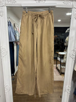 Load image into Gallery viewer, Daniella Relaxed Cupro Trousers - 2 Colours - New Season
