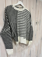 Load image into Gallery viewer, Asymmetric Monochrome Jumper - New Season - Elan
