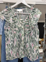 Load image into Gallery viewer, Leaf Print S/Less Blouse - New Season
