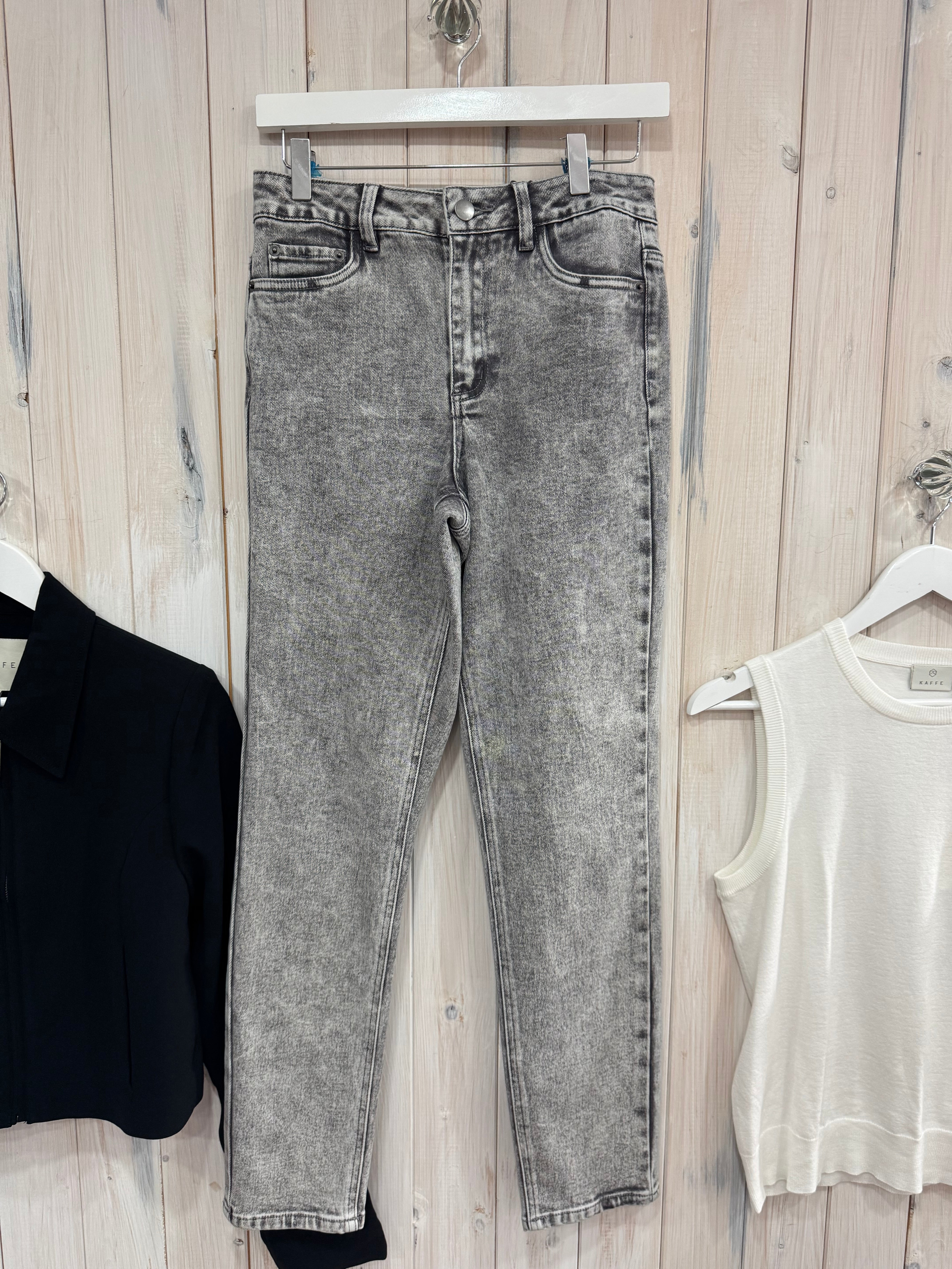 Kaamelia High Waist Slim Leg Jean - New Season - Kaffe
