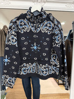 Load image into Gallery viewer, Bandana Cardigan - Cashmere Blended - AW26
