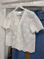Load image into Gallery viewer, Embroidered Scallop Blouse
