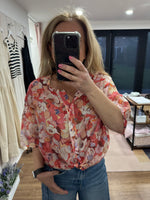 Load image into Gallery viewer, Crop Printed Blouse - 2 Colours - New Brand - Elia
