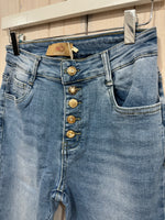 Load image into Gallery viewer, Kate Straight Leg Button Feature Denim - New Free From Humanity
