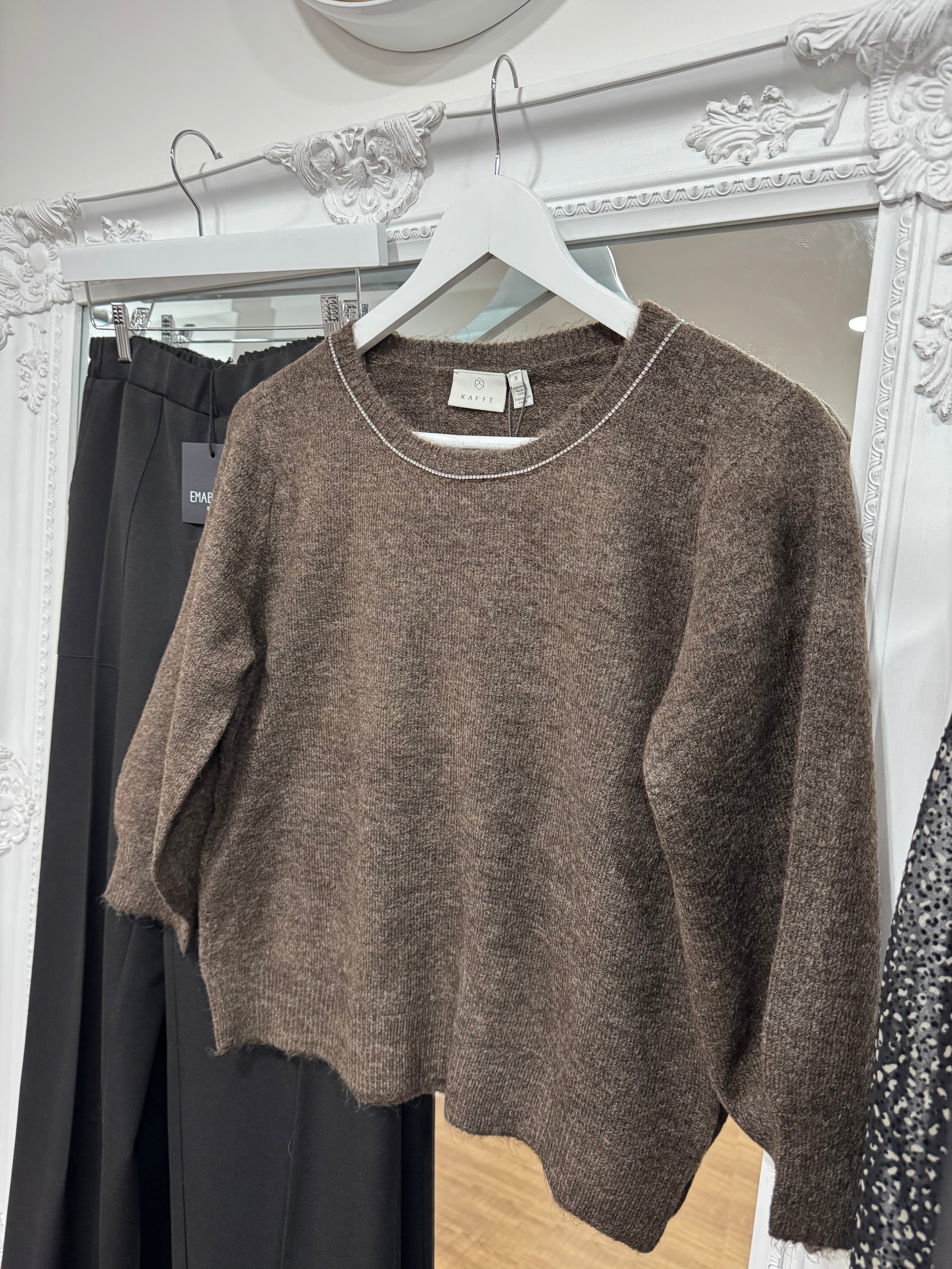Kameridith Diamante Jumper - Kaffe - New Season