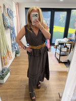 Load image into Gallery viewer, Camille Blouse- 2 Colours - Mamouchka - New Season
