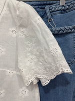 Load image into Gallery viewer, Embroidered Scallop Blouse
