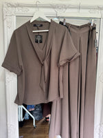Load image into Gallery viewer, Barbara Wide Leg Trousers - 3 Colours - Ema Blues - New Season
