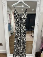 Load image into Gallery viewer, Olivier Dress - New Season - Biscote
