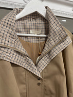Load image into Gallery viewer, Kraviz Jacket 2 Colours - New Season
