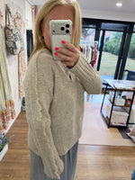 Load image into Gallery viewer, Fray V Neck Jumper - 2 Colours - Elan AW26
