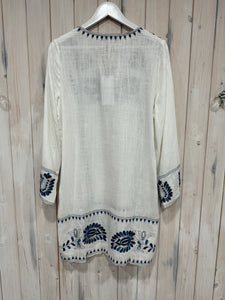 Soleilie Embroidered Cover up - New- Studio Birkin
