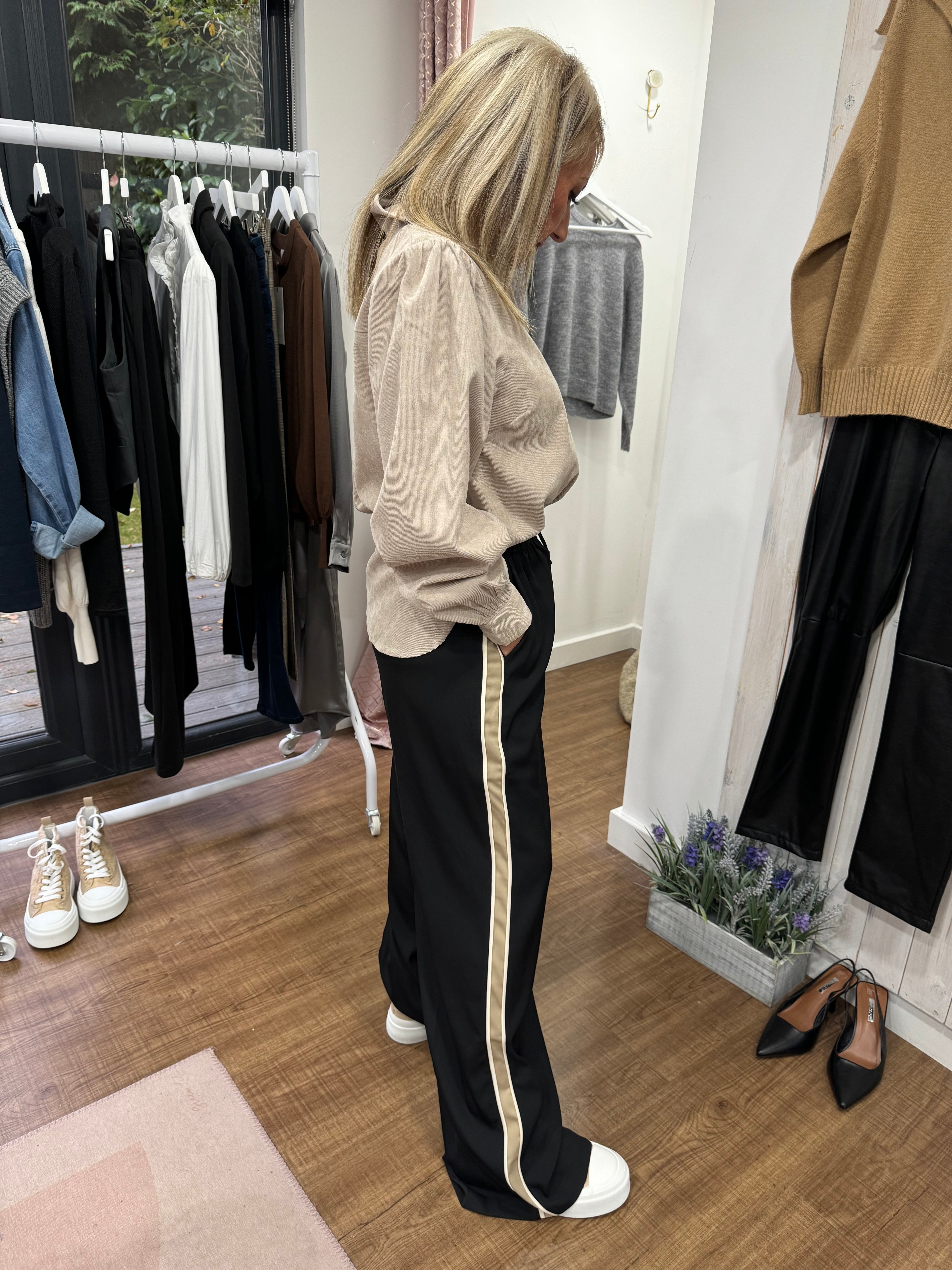 Kamille Side Stripe Tailored Jogger - New Season Kaffe