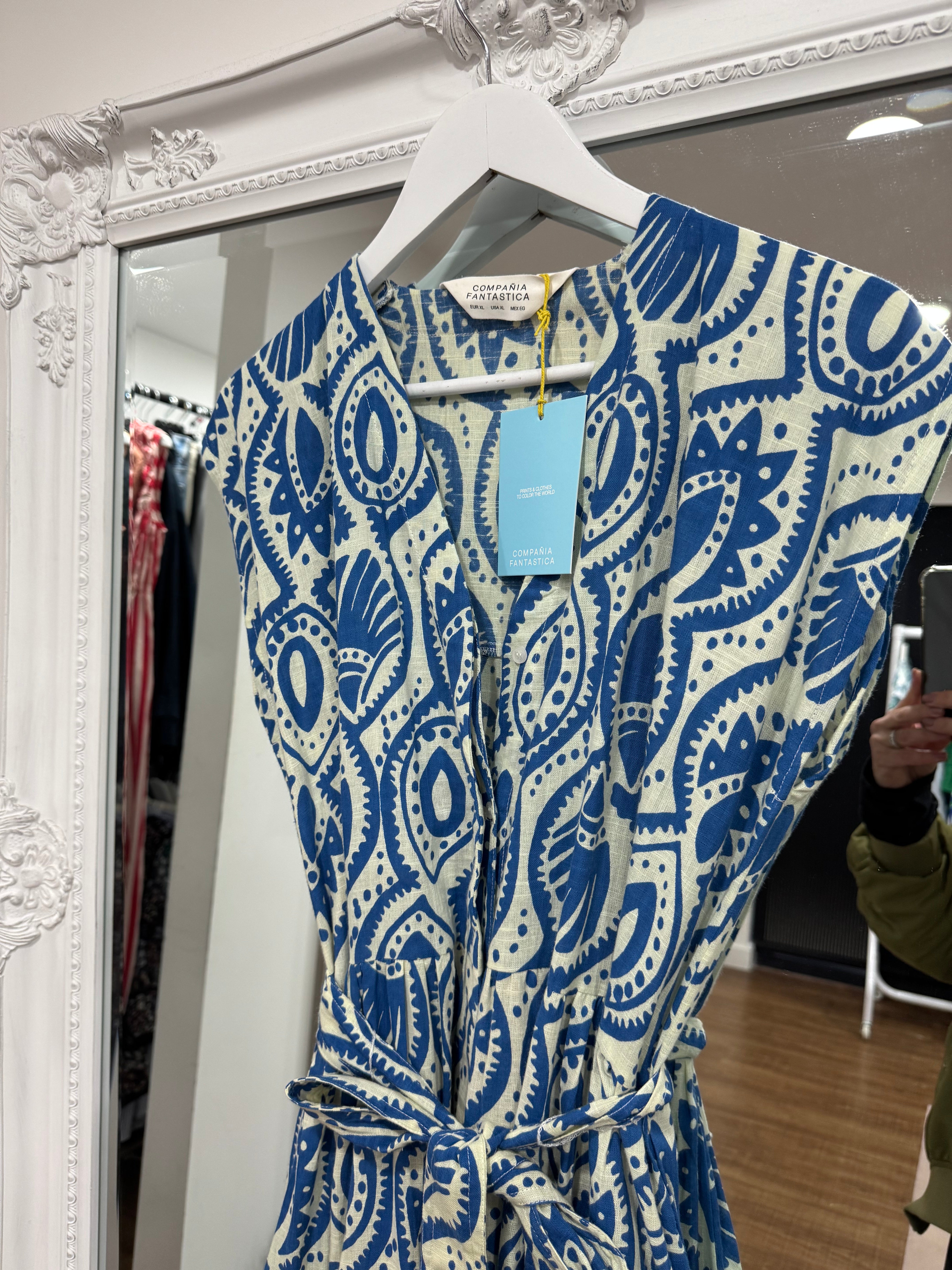Conversational Dress - New Brand - Compania Fantastica
