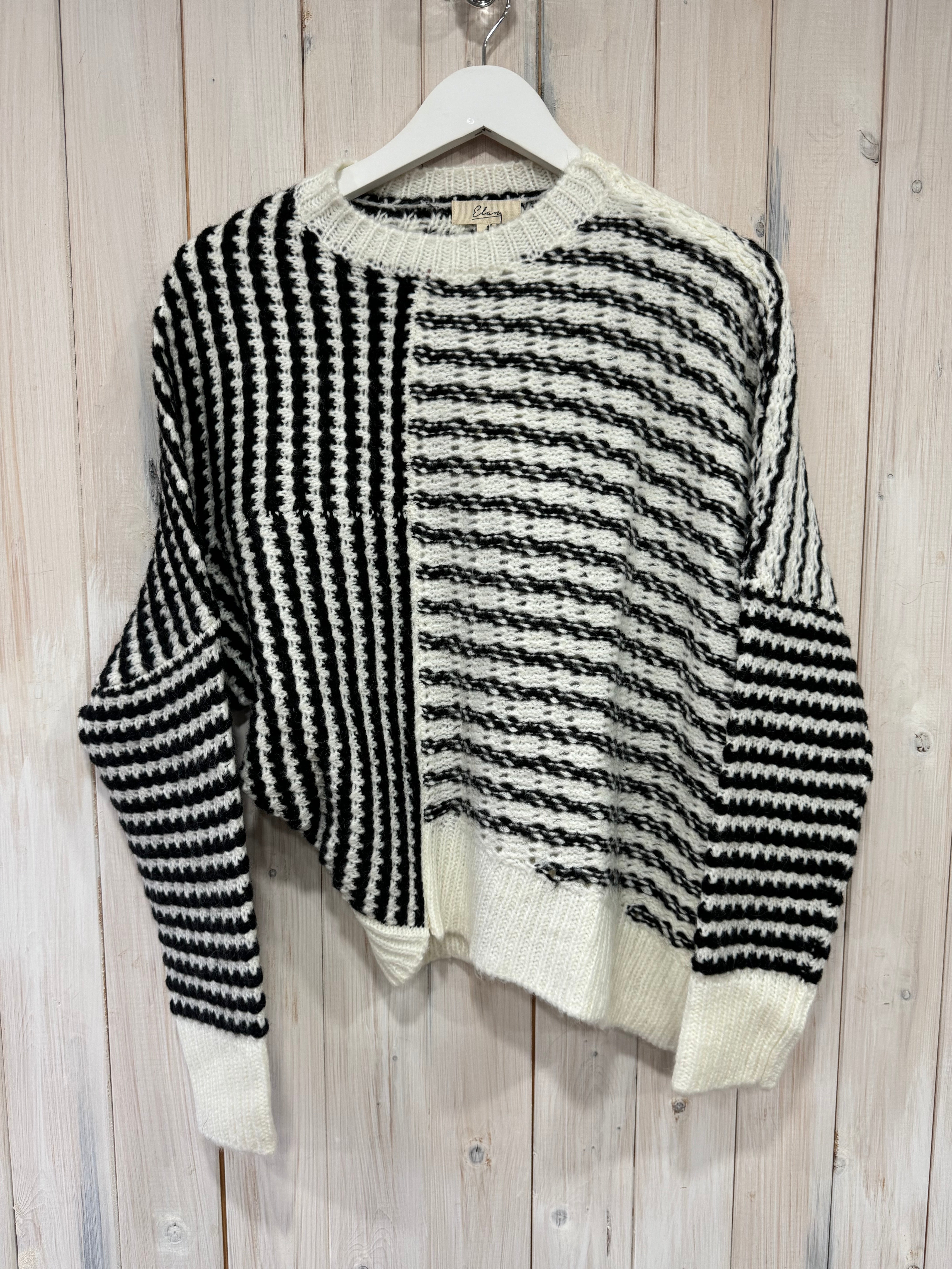 Asymmetric Monochrome Jumper - New Season - Elan