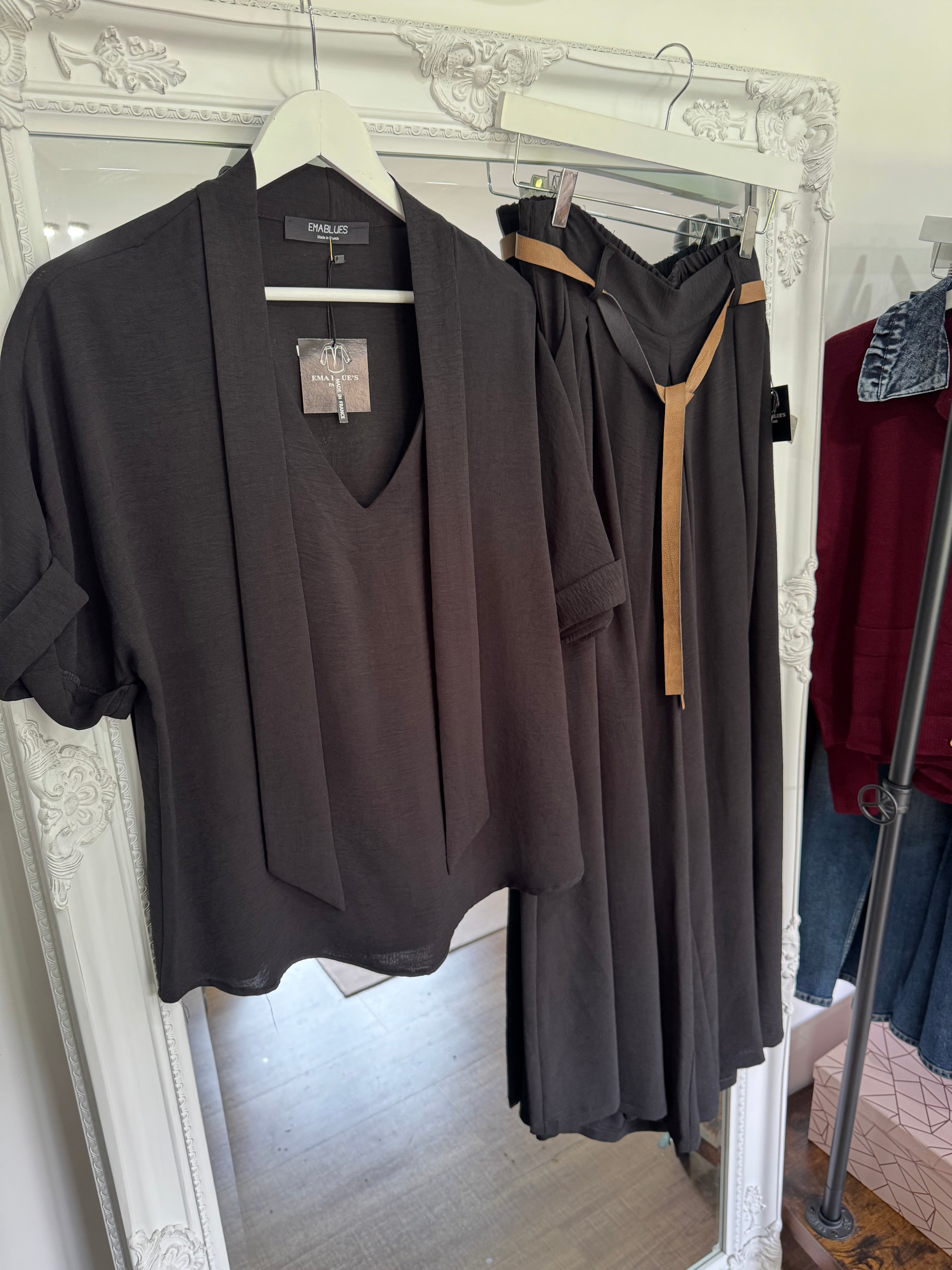 Charlie Blouse - 3 Colours - Ema Blues - New Season