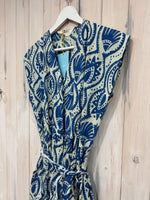 Load image into Gallery viewer, Conversational Dress - New Brand - Compania Fantastica

