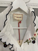 Load image into Gallery viewer, Lindy Embroidered Short Sleeved Blouse - Mamouchka
