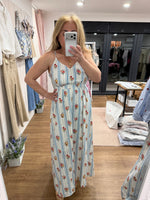 Load image into Gallery viewer, Vintage Rose Dress - New Season
