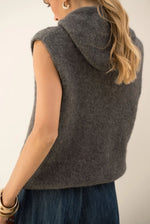 Load image into Gallery viewer, Lilah Sleeveless Knitted Hoodie - 3 Colours - L&#39;Atelier Parisien
