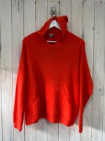 Load image into Gallery viewer, Summer Knitted Hoodie - 4 Colours - Johanna Paris
