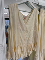 Load image into Gallery viewer, Camille Blouse- 2 Colours - Mamouchka - New Season
