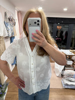 Load image into Gallery viewer, Embroidered Scallop Blouse
