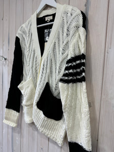 Monochrome Cardigan - New Season - Elan