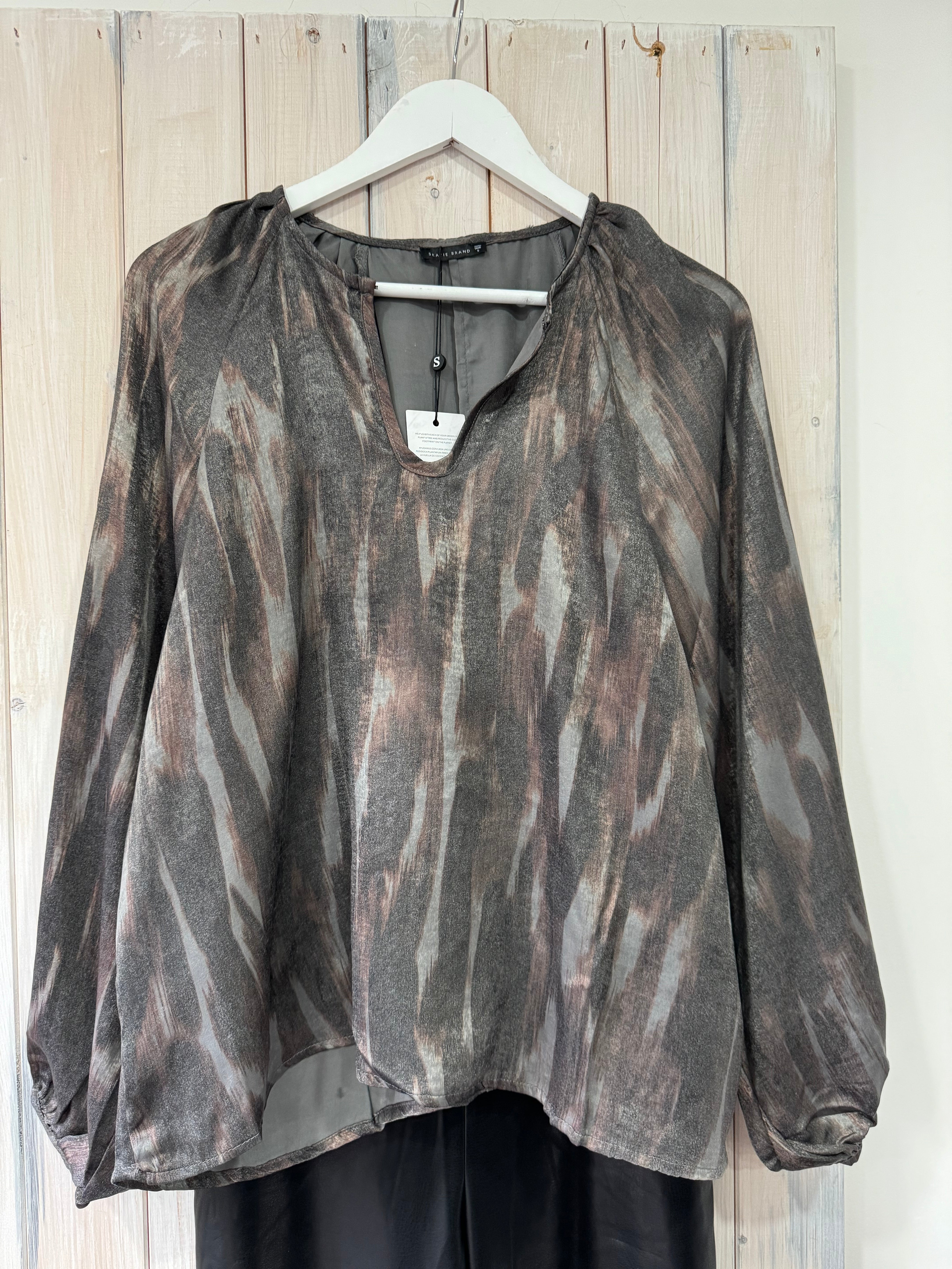 Savoir Blouse - New Season Skatie