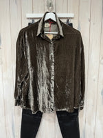 Load image into Gallery viewer, Crushed Velvet Shirt - 2 Colours - Johanna
