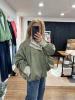 Load image into Gallery viewer, Kraviz Jacket 2 Colours - New Season

