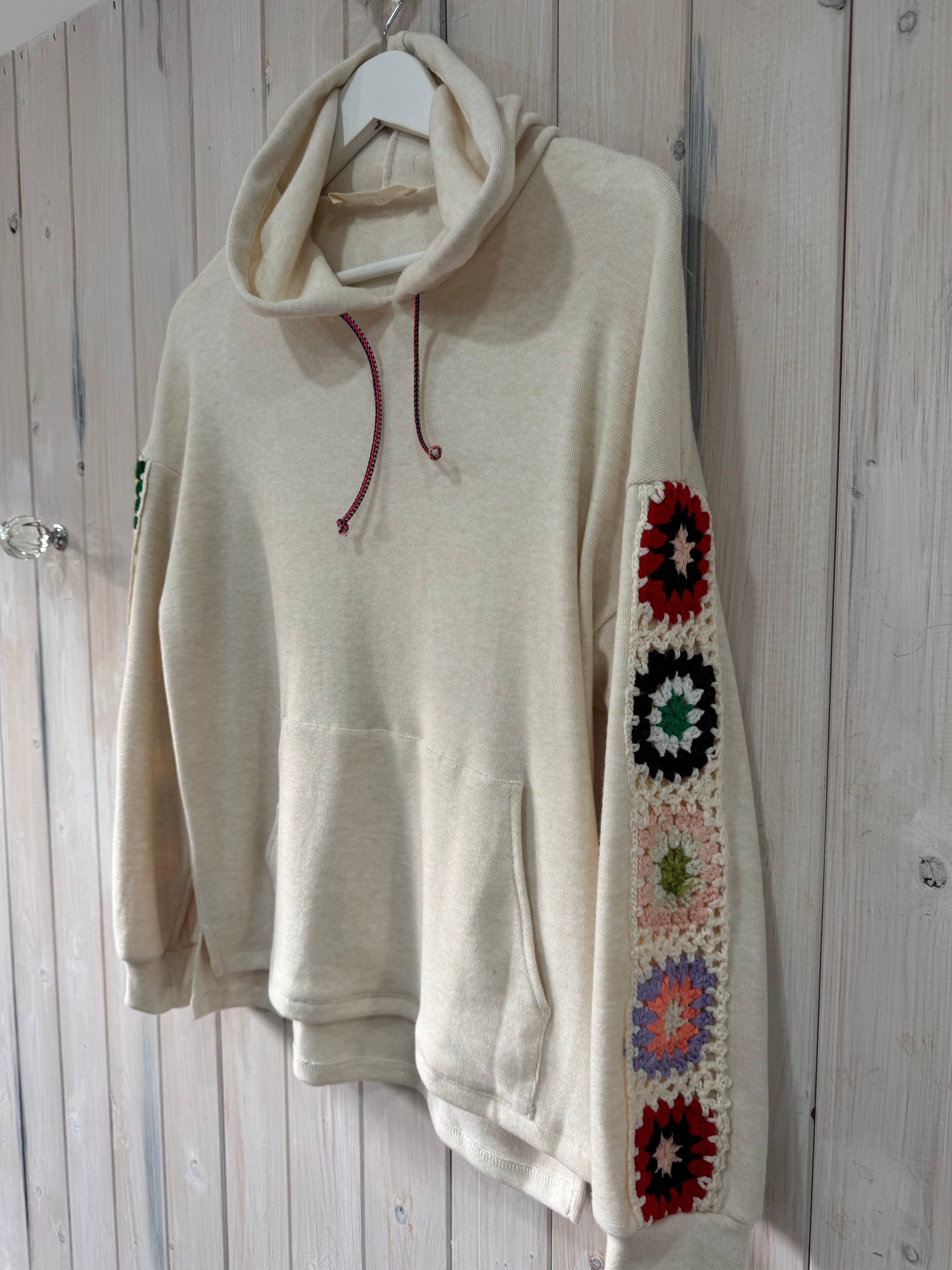 Banjo Crochet Hoodie - New Season - Ema Blues