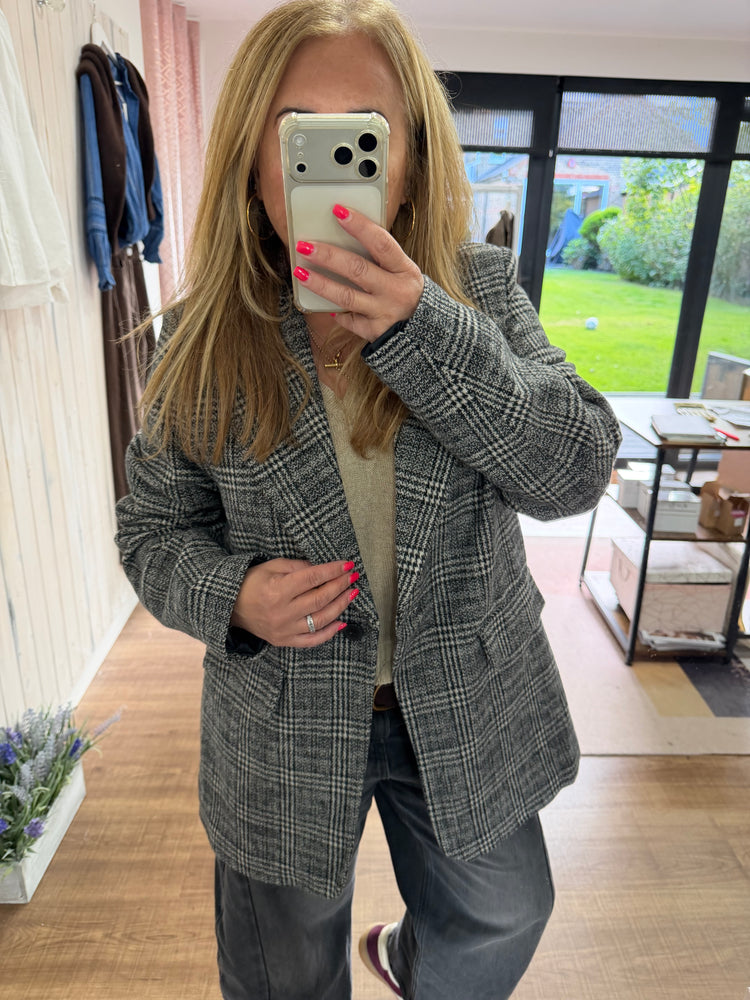Blazer Coat - 2 Colours - AW26