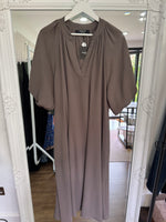 Load image into Gallery viewer, Dascha Dress - 3 Colours - Ema Blues - New Season

