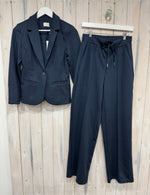 Load image into Gallery viewer, Kajenny Blazer - 2 Colours - New Season Kaffe
