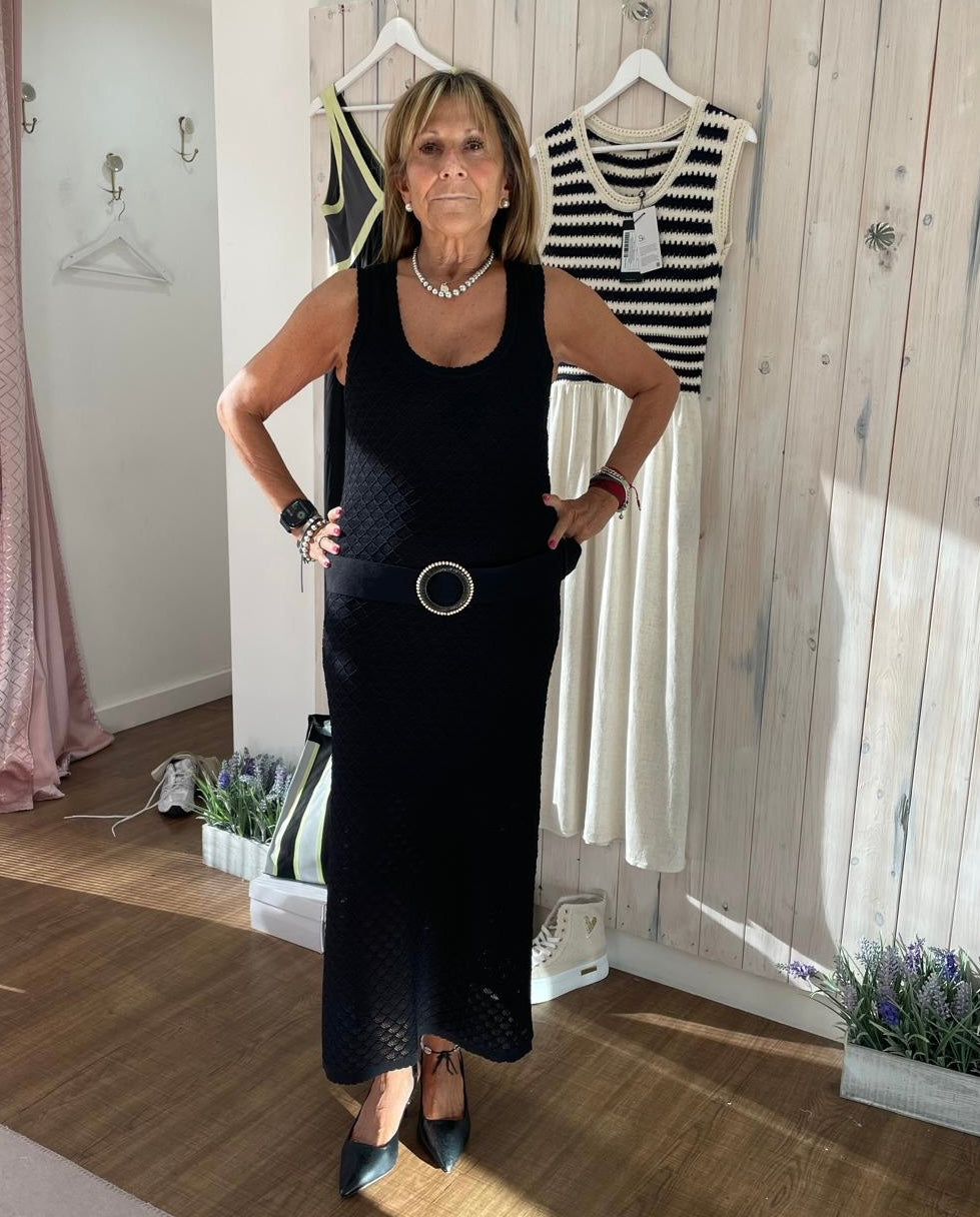 Portals Knitted Dress With Belt - New Season - Skatie