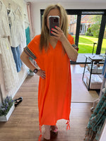 Load image into Gallery viewer, Syracuse Dress - 2 Colours - New Collection - Studio Parisien
