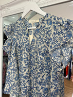 Load image into Gallery viewer, Lilou Top - 3 Colours - New Season - Ema Blues
