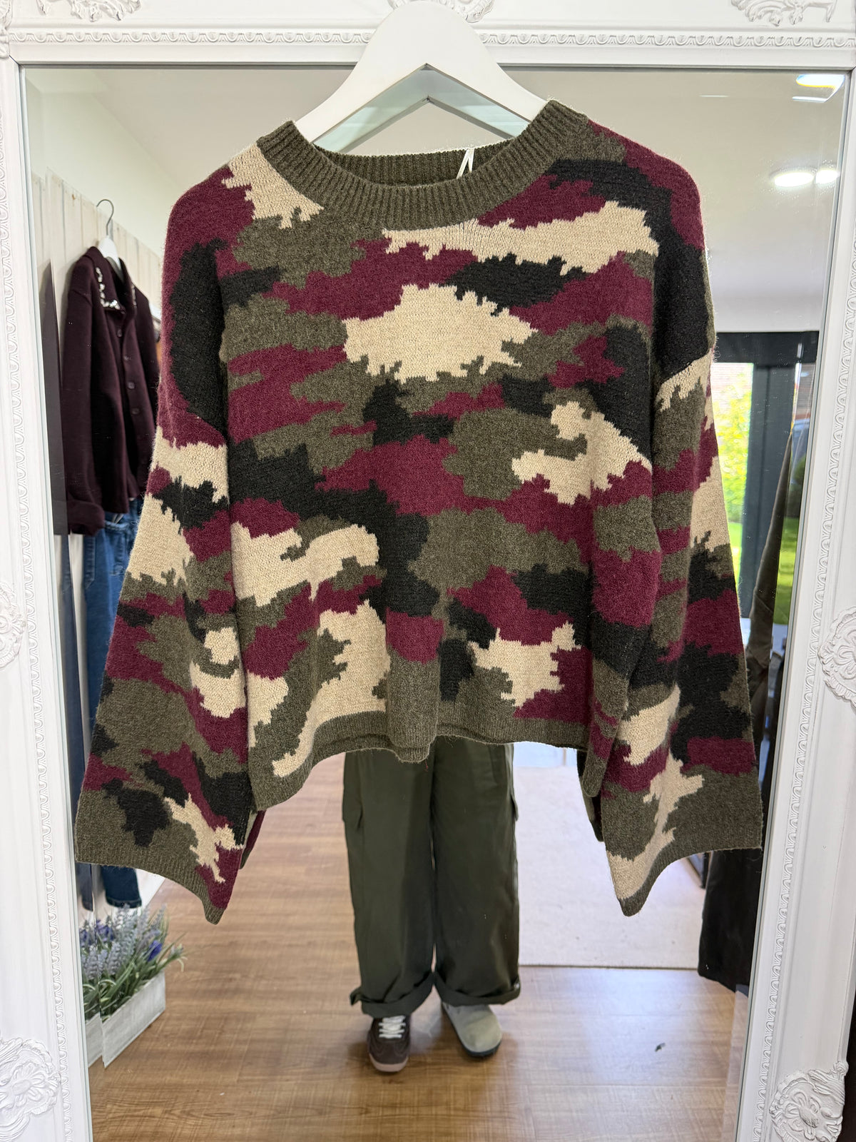 Berry. Camo Jumper - AW26