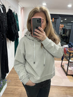 Load image into Gallery viewer, Sondrine Hoody - Perfect for Blazers - 3 Colours - OOTD Paris
