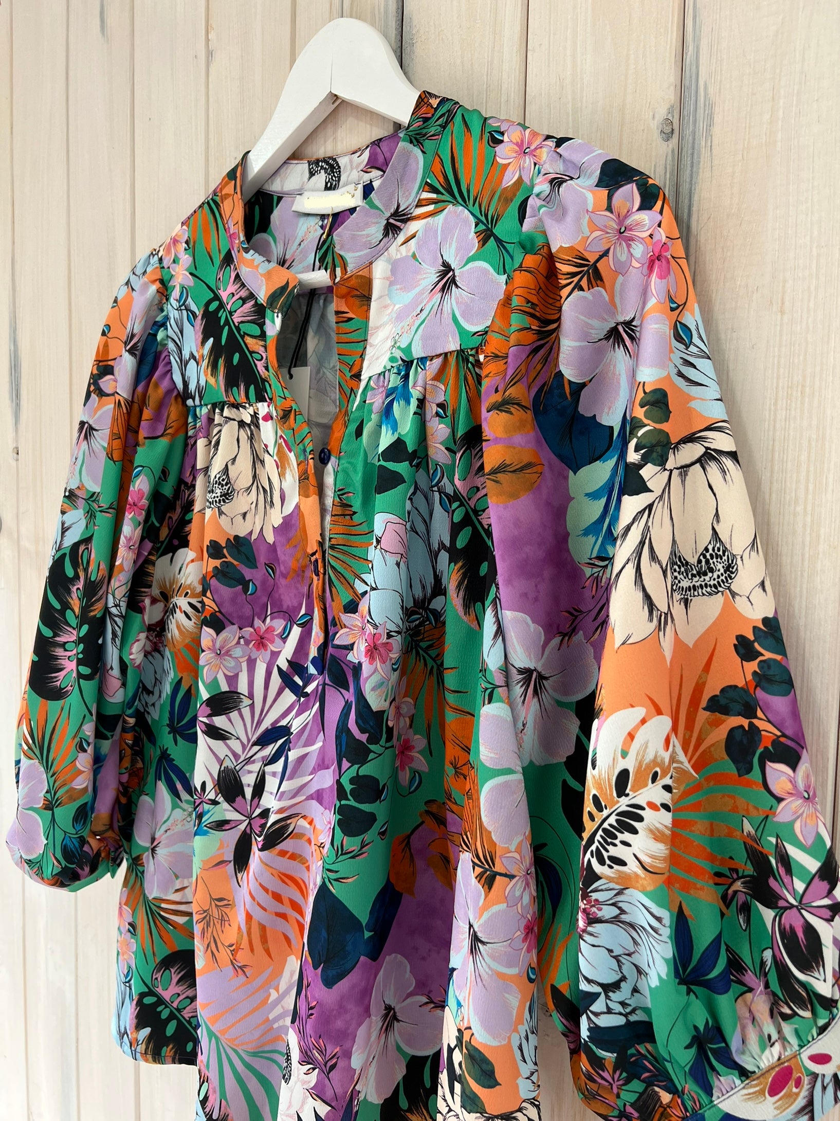 Laura - Summer Shop