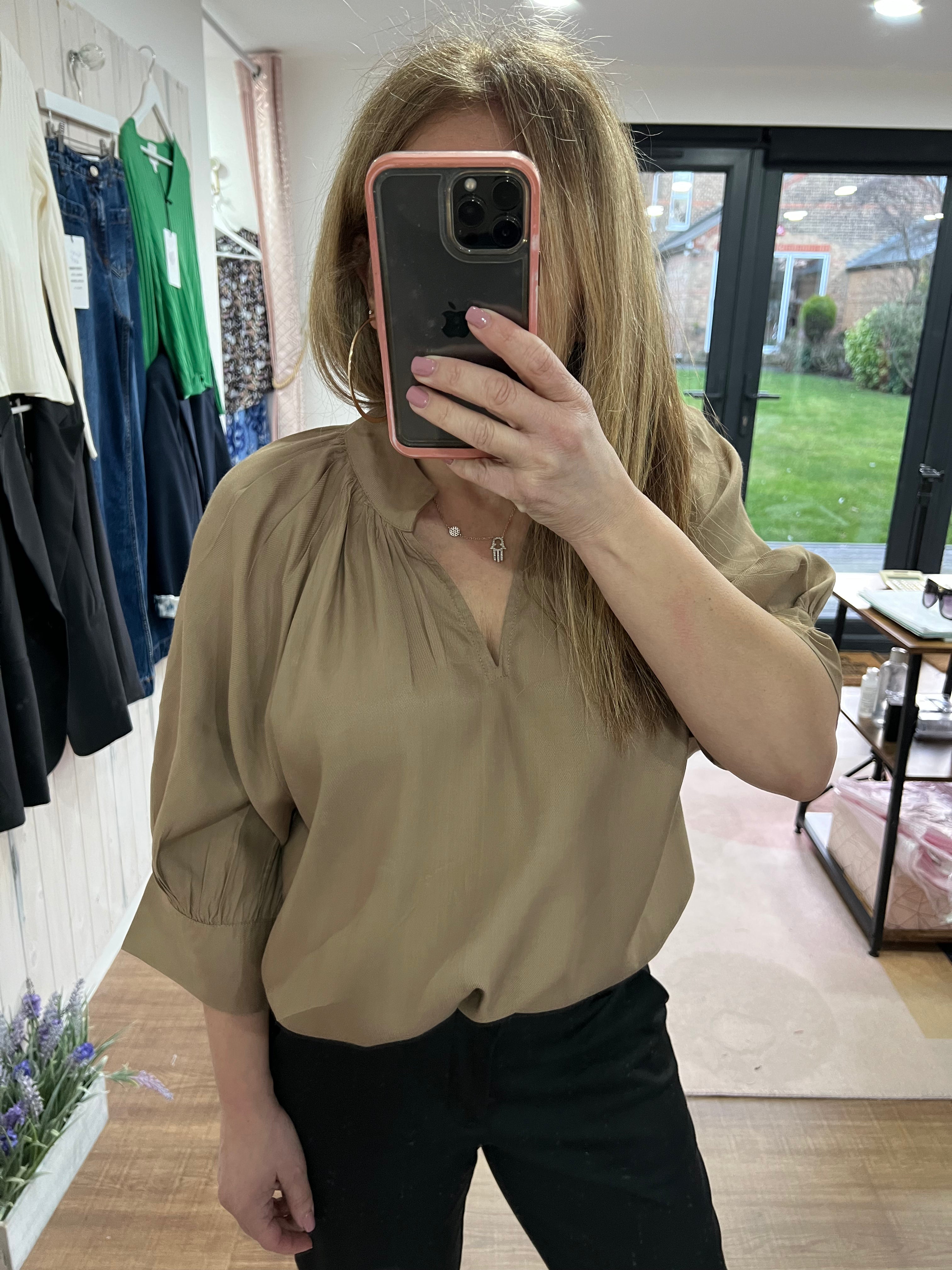 Dahlia Blouse - Kaffe