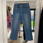 Load image into Gallery viewer, Kanico Straight Leg Crop Jean - Sustainable Cotton - Kaffe
