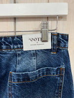 Load image into Gallery viewer, Tonya Jeans - OOTD New Collection
